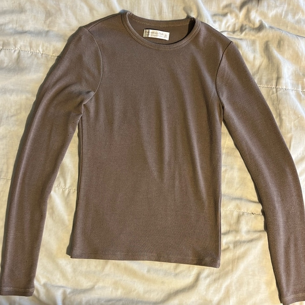 ABERCROMBIE LONG SLEEVE COZY LOUNGE KNIT TOP